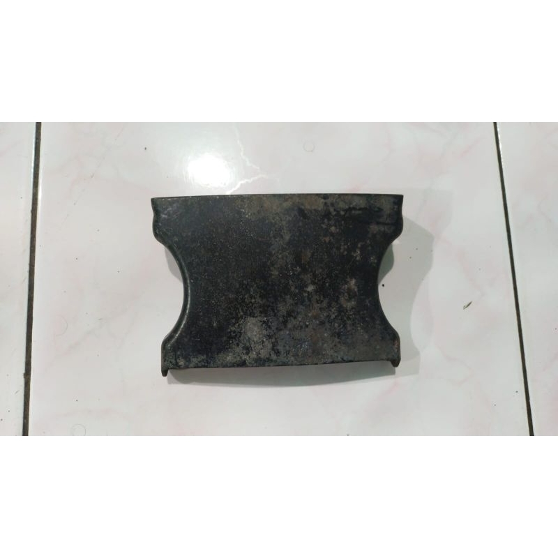 braket dudukan slebor depan honda CB 150 R second ori