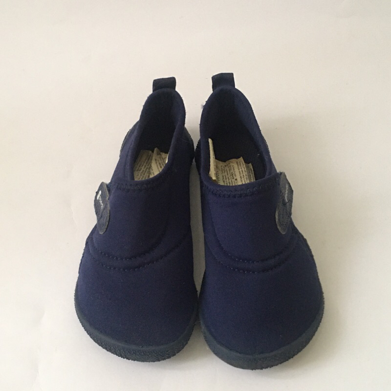 SEPATU ANAK DARI DECATHLON