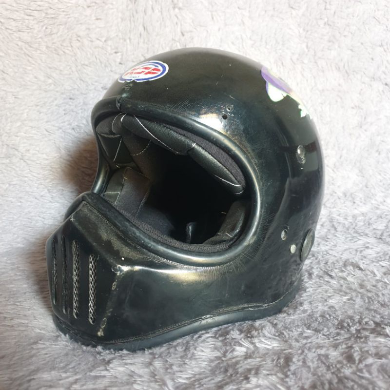 Helm Cakil Jadul Segilima Merk Kjp