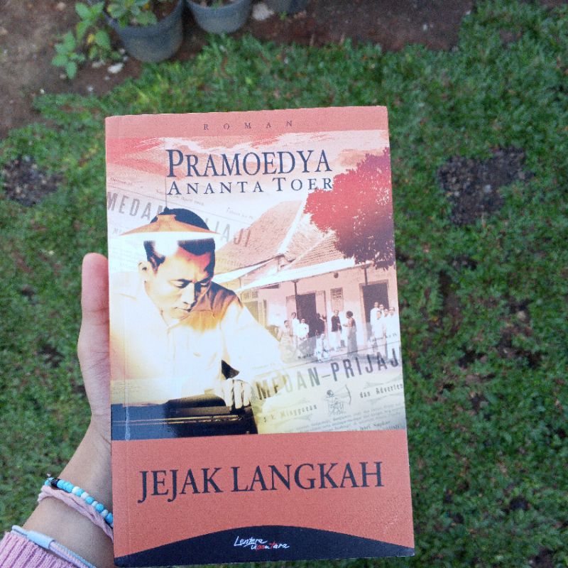 JUAL JEJAK LANGKAH PRELOVED ORI PRAMOEDYA