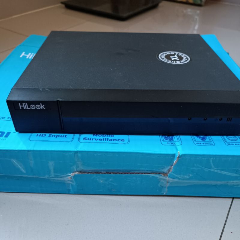 DVR HILOOK 4 CHANNEL
