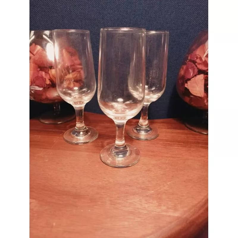 gelas kaca/gelas wine//merk : spring/Gelas Wine