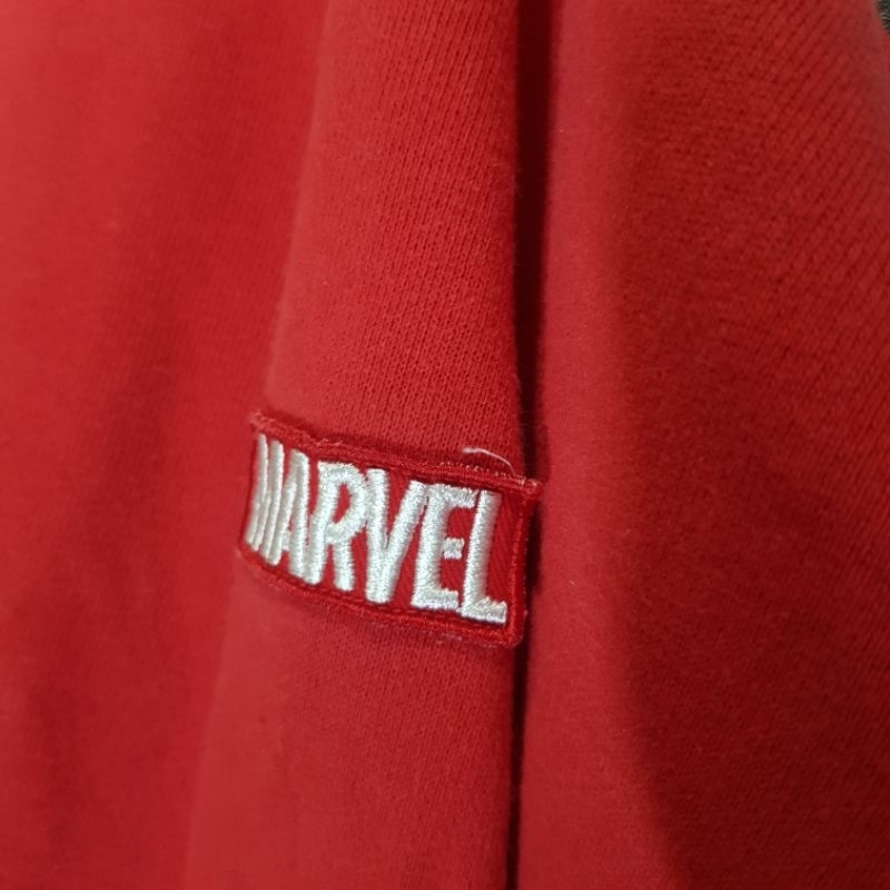 Crewneck Marvel x Design United