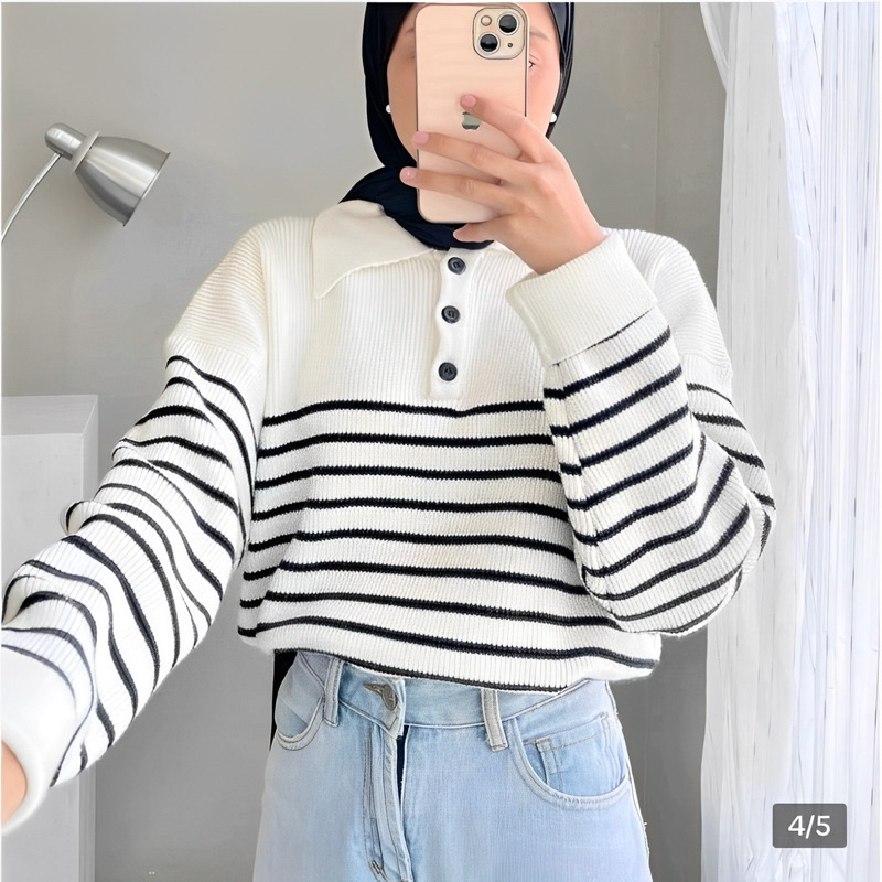 Davina Sweater Knit strip