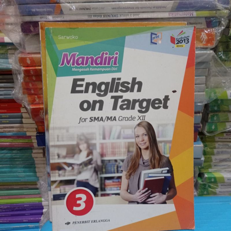 BUKU BEKAS MULUS ENGLISH ON TARGET  KELAS 3  MANDIRI ERLANGGA