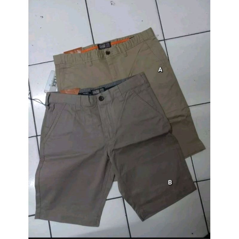 Celana Katun Chinos Pendek Original M gee