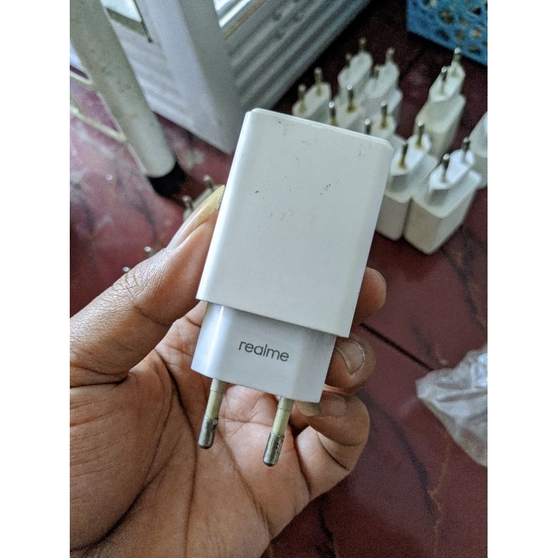 Adaptor Charger Original Realme 2A Bekas Copotan HP