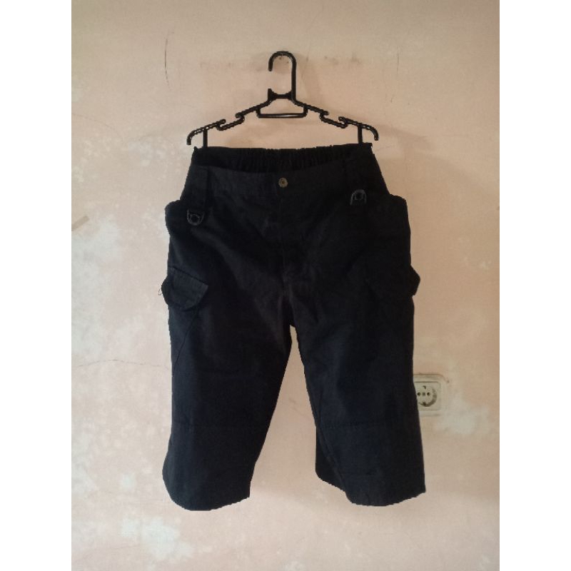 Celana pendek jumbo kargo pria preloved