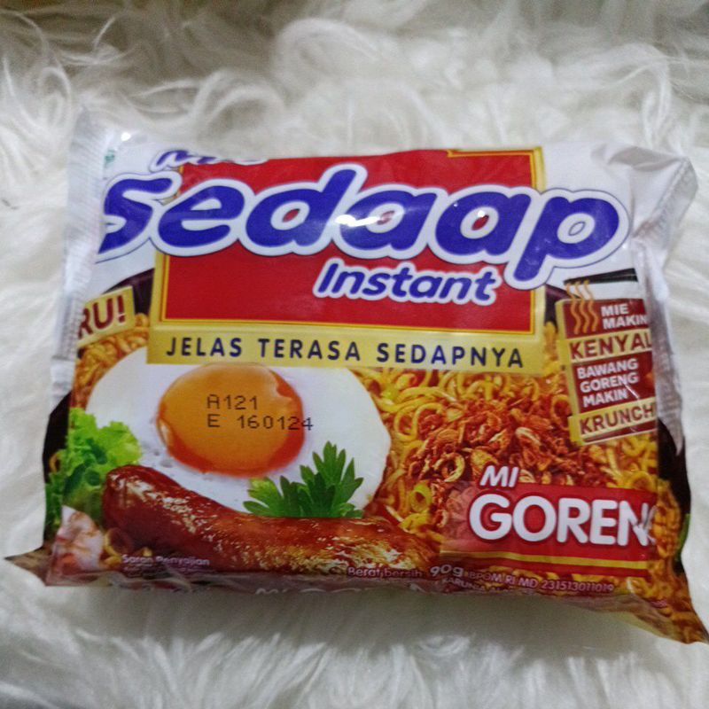 

mie instan sedap goreng