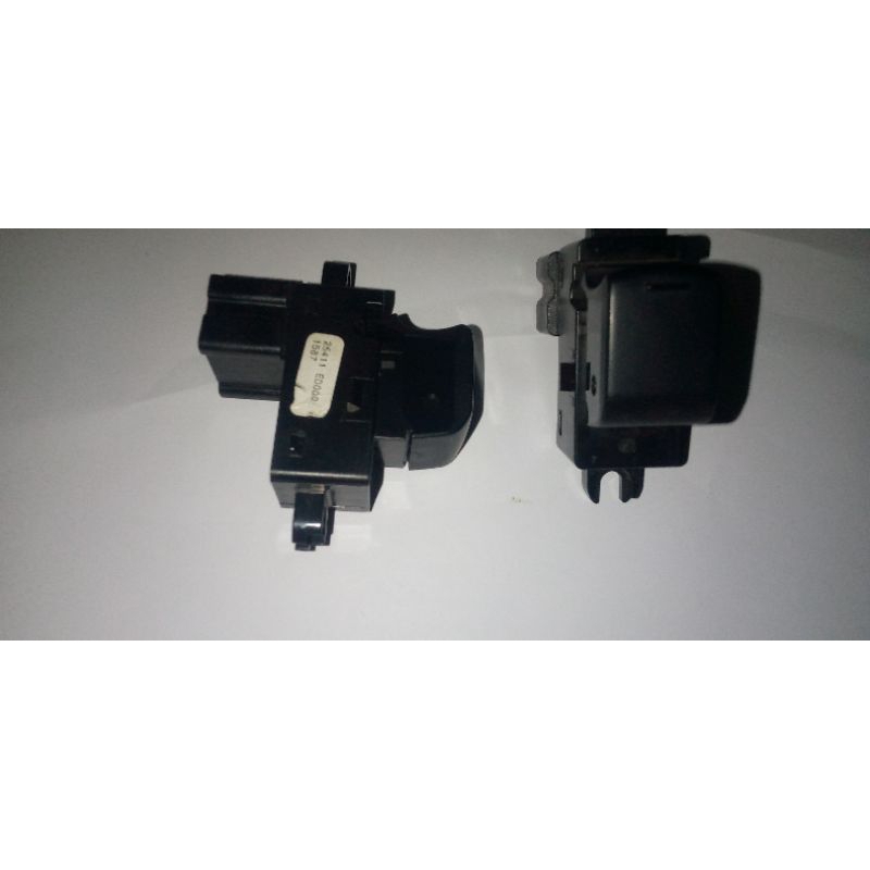 anakan switch power window livina