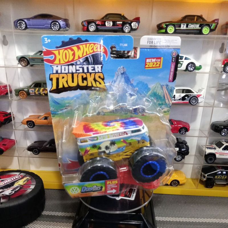 Hotwheels monster jam Volkswagen drag bus