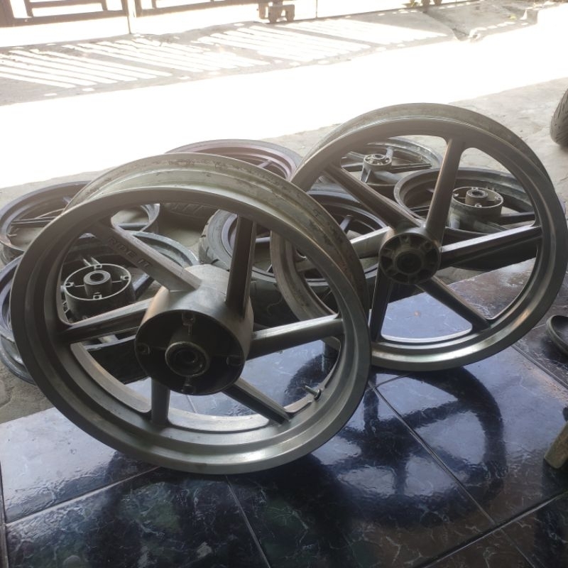 VELG MODEL HONDA NS1 NF4