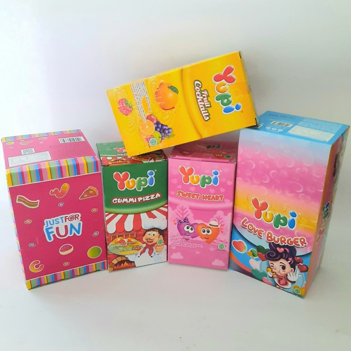 

PAKET HEMAT SNACK YUPI BOX 1000AN ISI 12PCS