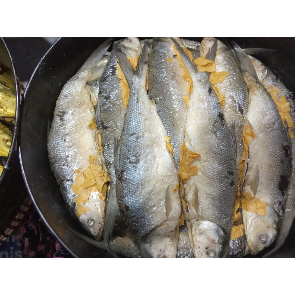 

Pindang Bandeng Original Tiga Saudara Pasar Kosambi Bandung