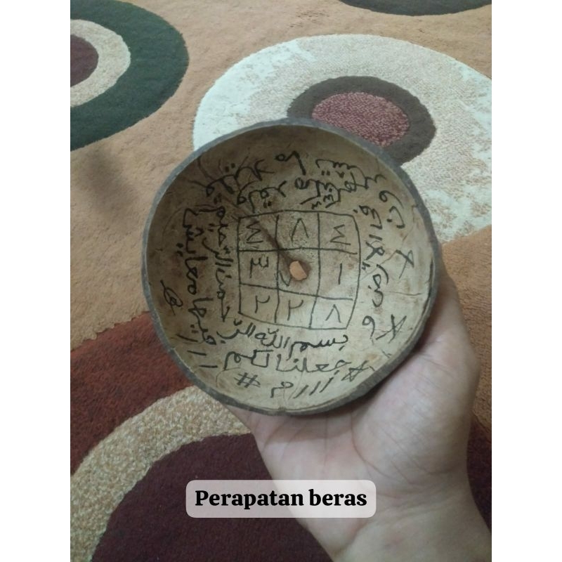 Terlaris batok kelapa rajah / tempurung rajah 5 khasiat