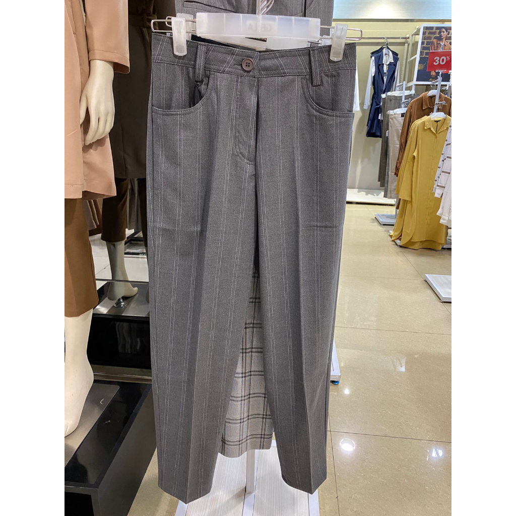 CELANA SKINNY CARDINAL FEMME