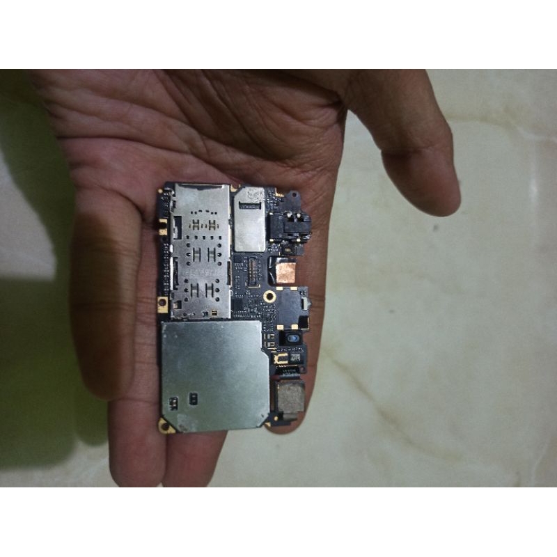 Mesin Redmi Note 5A Prime 4/64 UGG (minus)