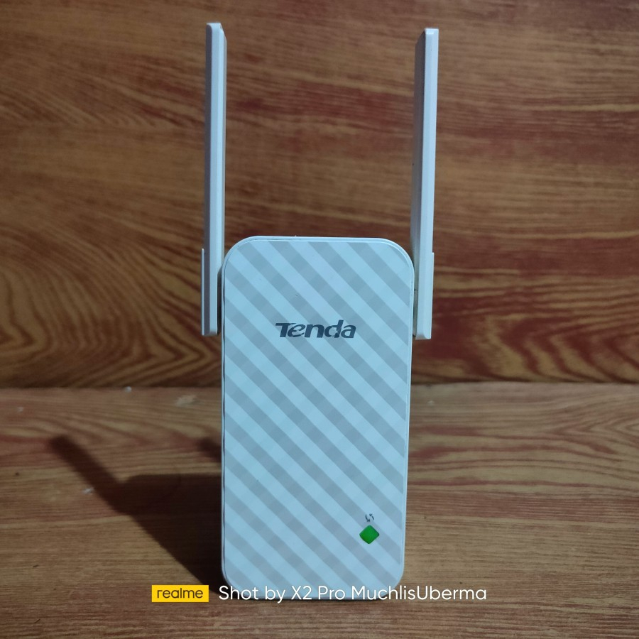 Tenda A9 Wireless N300 Universal Wifi Range Extender/ wifi reapeter