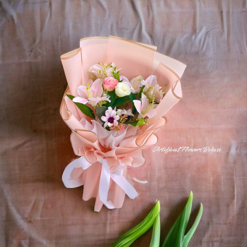 Art BUNGA BUCKET ARTIFICIAL bunga bucket wisuda bunga wisuda artificial