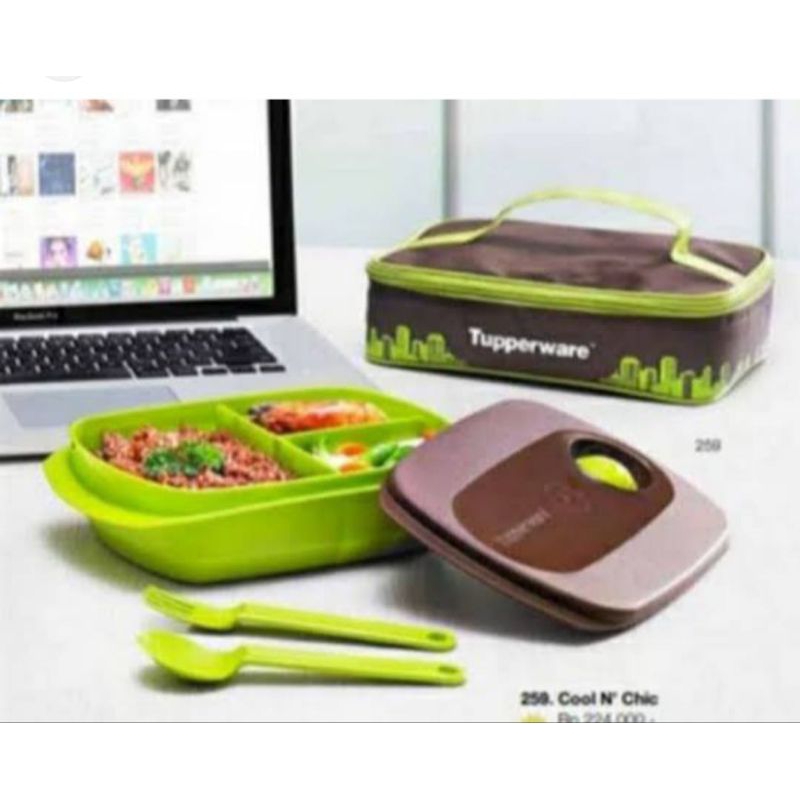 Tempat makan tupperware