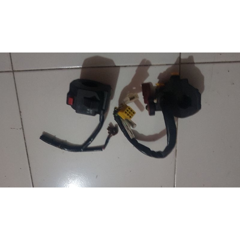 Holder set satria 2tak Hiu lumba