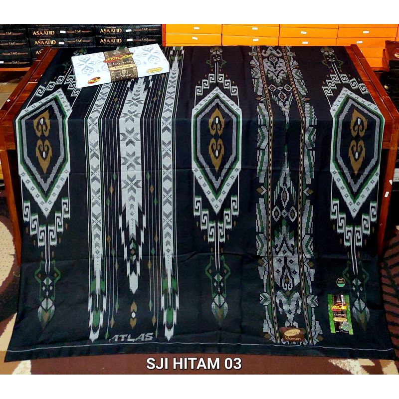SARUNG ATLAS IDAMAN HARMONI KELUARAN TERBARU NEW MOTIF BHS SGF SGE SGJ WARNA HITAM KEMBANG BATIK FAV