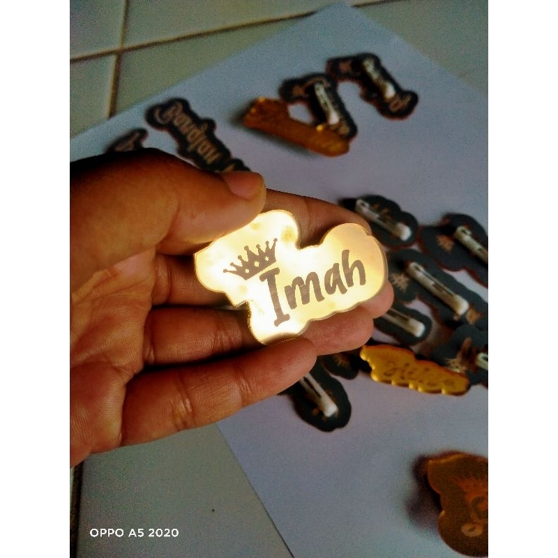 Bros Nama Akrilik /Bros Hijab Akrilik custome Nama/ Pin nama custome