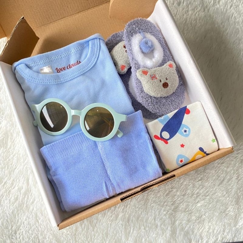 

-KHUSUS INSTAN- Box Hampers Newborn