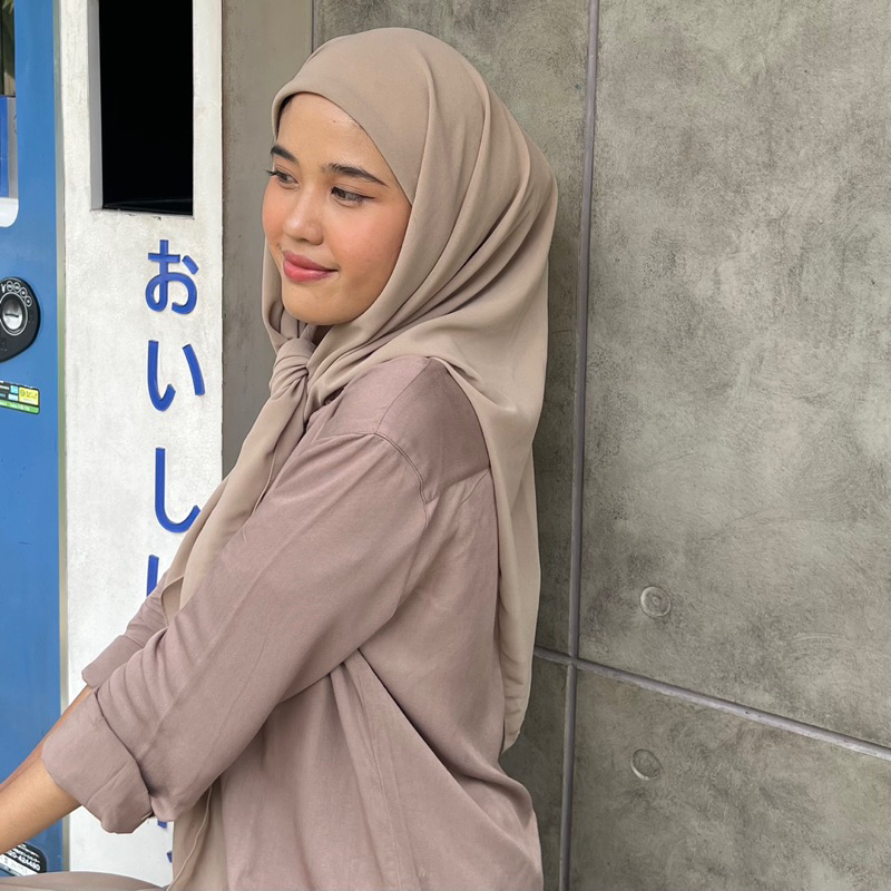 Hijab Segi Empat Instan 2 Layer | Ceruty Babydoll