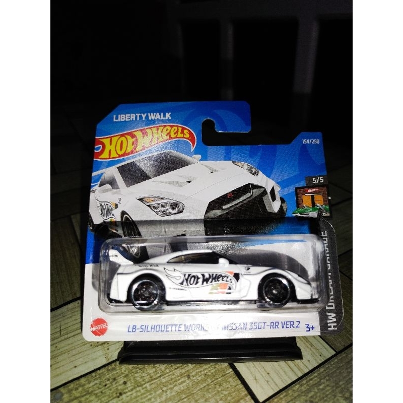 hot wheels lb silhouette works gt nissan 35gt rr