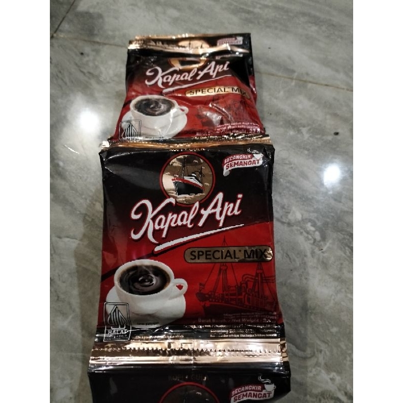 

Kopi Kapal Api Special Mix 1 renceng isi 10pcs