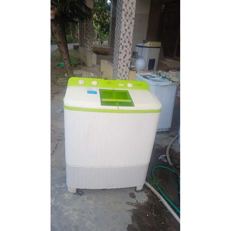 Mesin cuci second Sanken 2 tabung