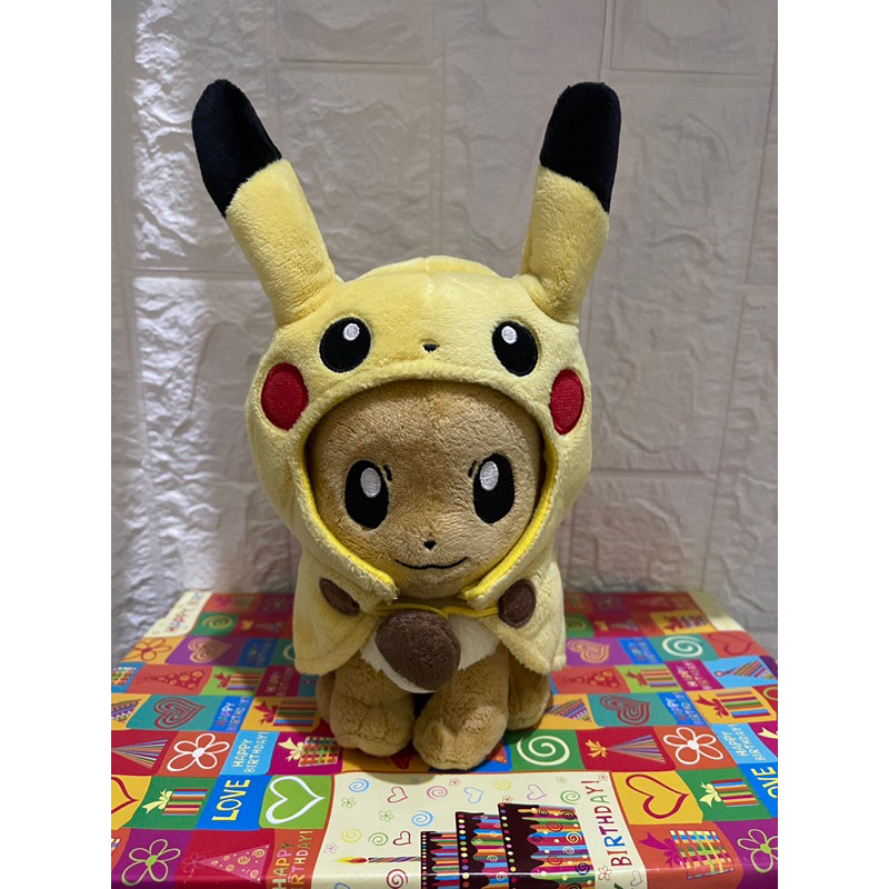 eevee poncho pikachu