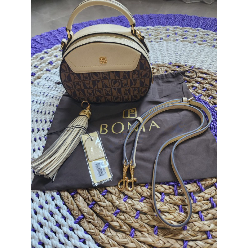 preloved BONIA bag AUTHENTIC ORIGINAL 100%