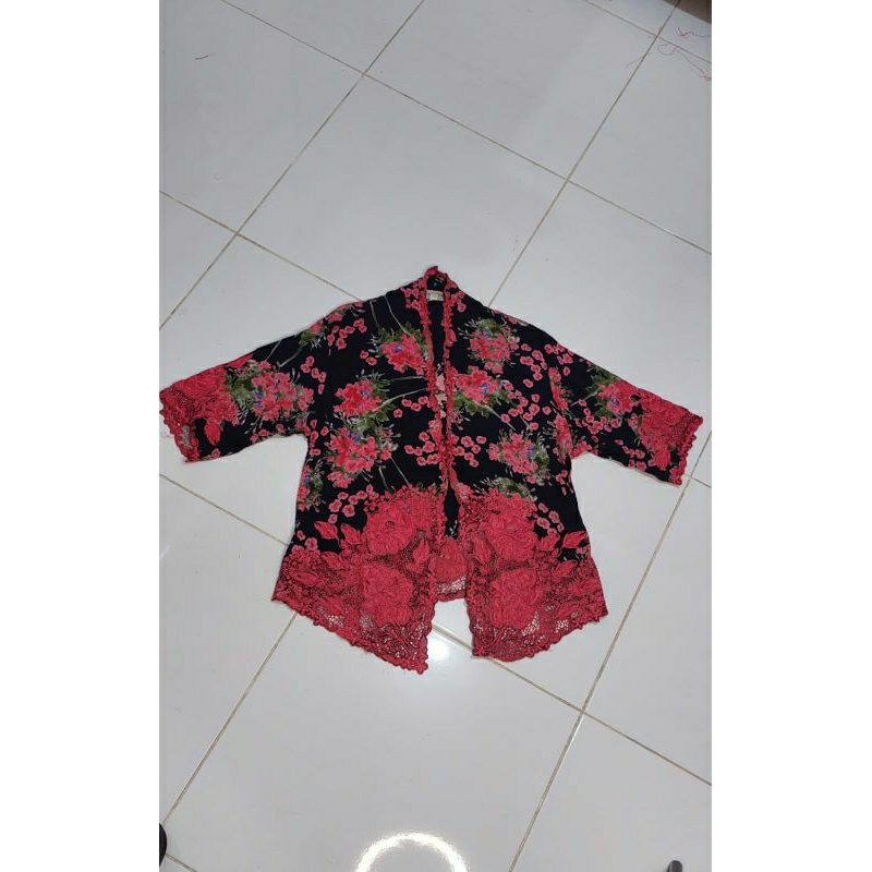 Preloved Roemah Kebaya Vielga