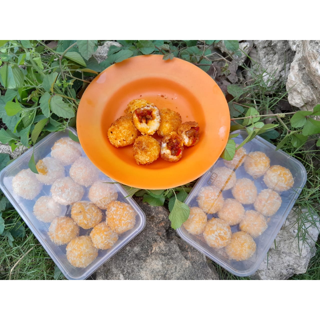 

Bola Bola Singkong Bakso Mercon