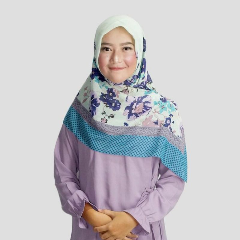 jilbab segi empat motif zoya maudy scarf