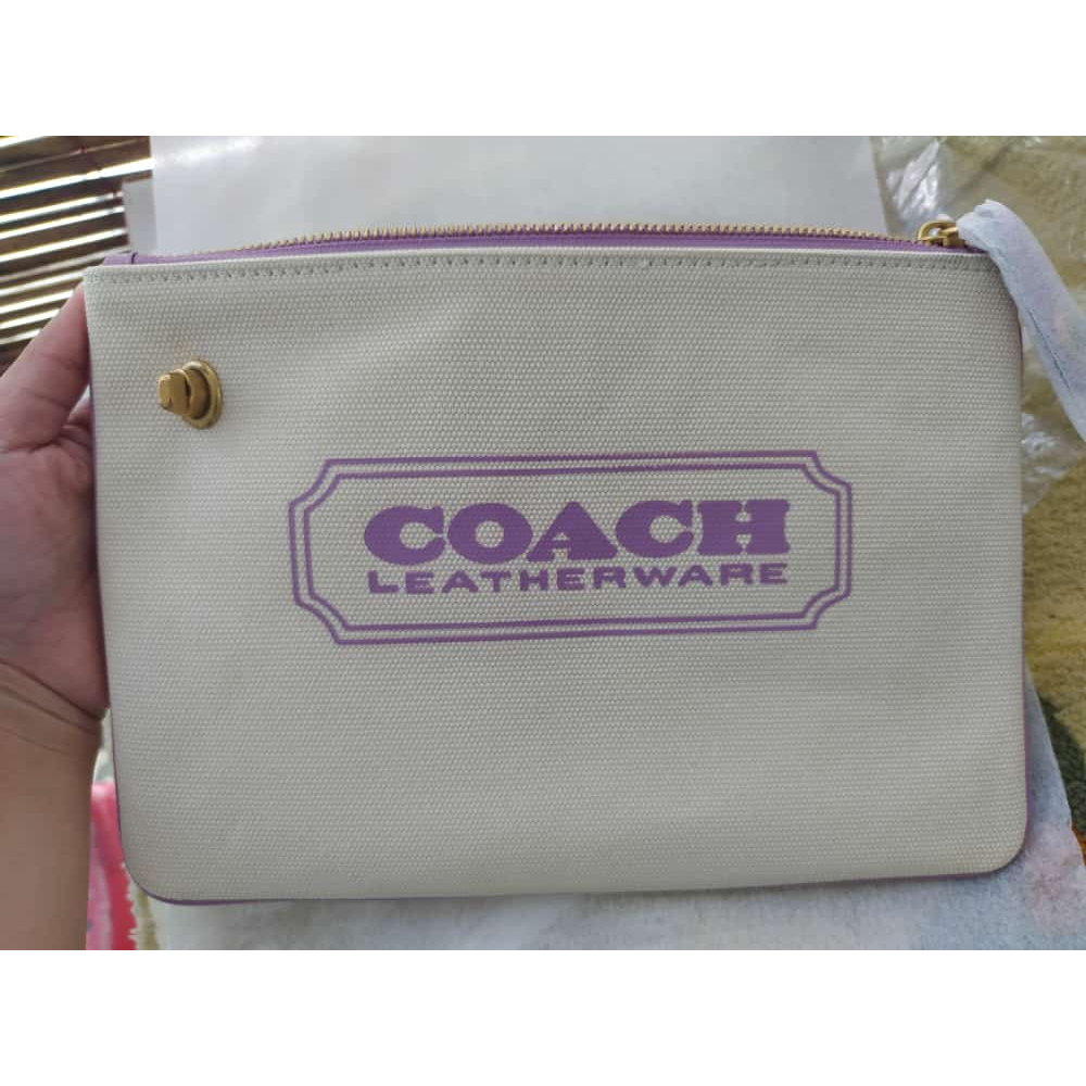 COACH TURNLOCK POUCH  CLUTCH CANVAS
