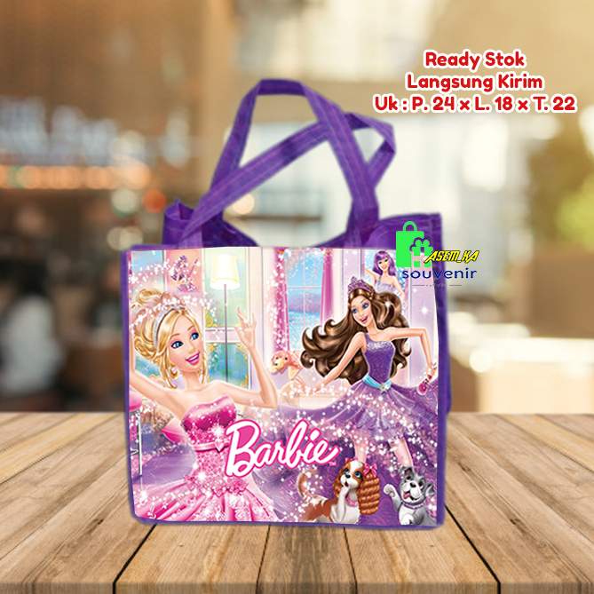 

TAS ULTAH ANAK READY BOX BENTO LANGSUNG KIRIM UK 24 X 18 X 22