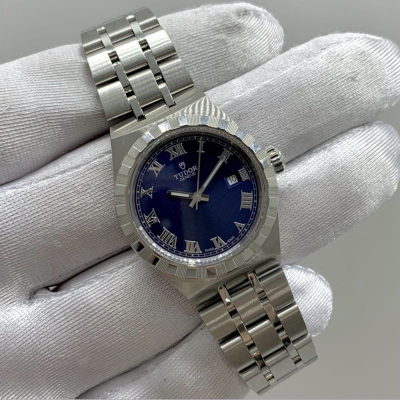 Tudor Royal 28300 Automatic - Original - Like New In Box