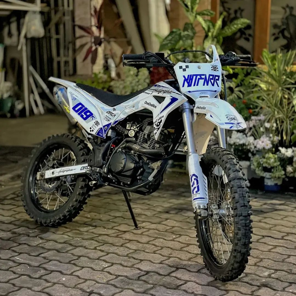 Decal crf putih full body decal crf  terbaru 2023