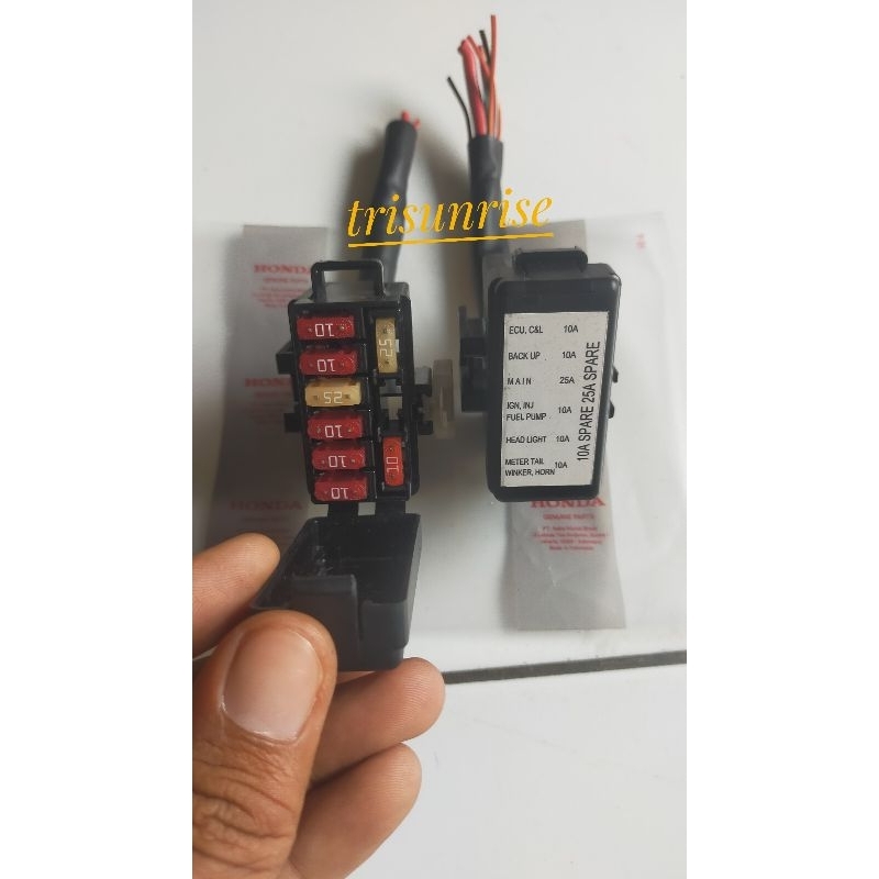 Box sekring Honda Vario 125 old type bohlam lengkap dengan sekring