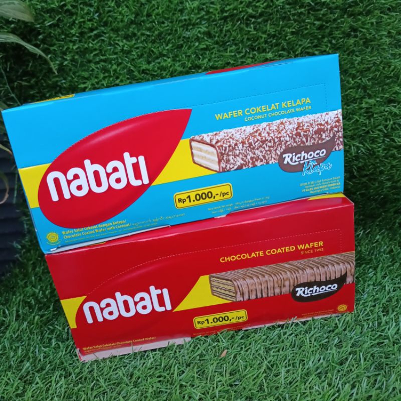 NABATI WAFER SALUT COKLAT KELAPA BOX ISI 12PCS