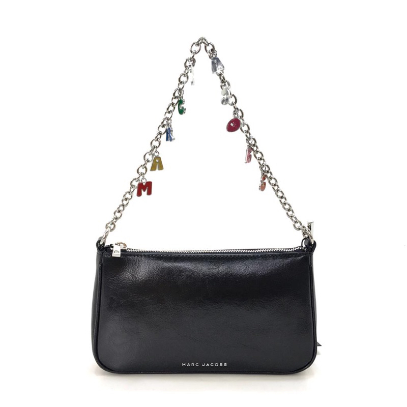 X Devon Lee Carlson 23