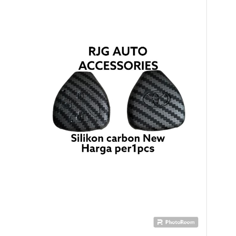 SARUNG SILIKON CARBON CASING KUNCI REMOTE TOYOTA INNOVA LAMA 3TOMBOL