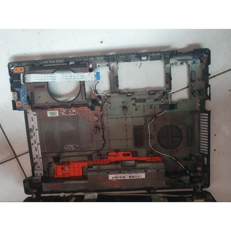 casing bagian bawah acer 4750 4750g 4752 4752g