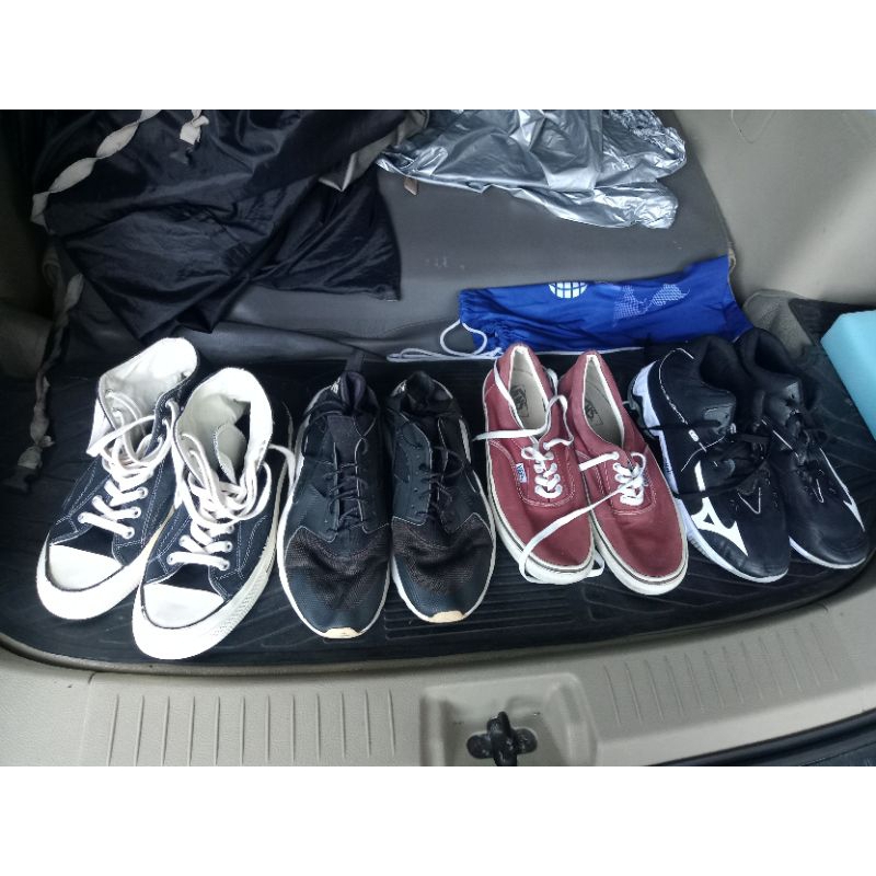 Sepatu casual Sneakers borongan