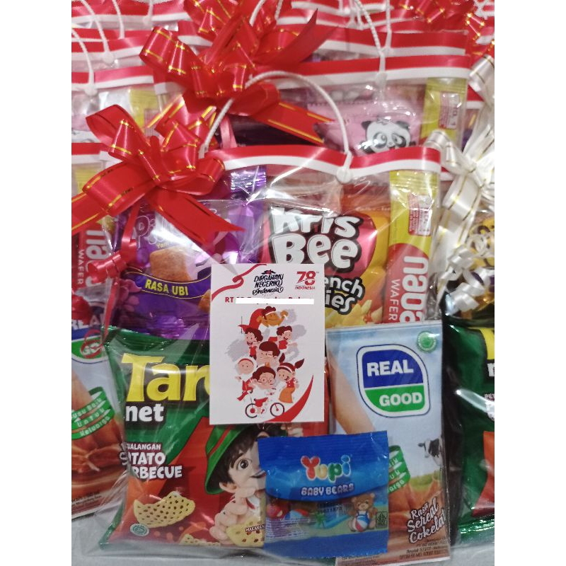 

PAKET SNACK ULANG TAHUN PRAKTIS ELEGAN - RL/SNACK ULTAH/GOODIE BAG/BINGKISAN ULTAH/SUVENIR ULTAH