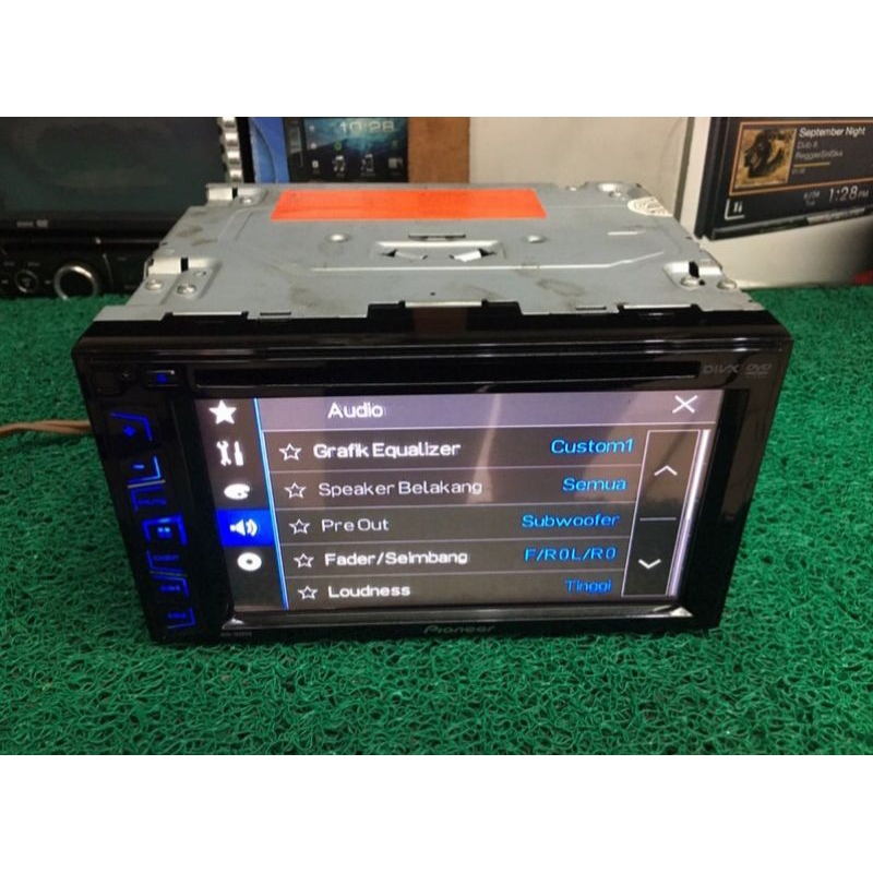 headunit doubledin Pioneer AVH-185DVD audio mobil