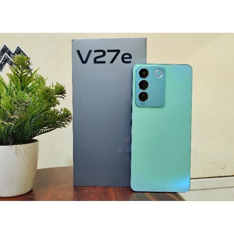 VIVO V27e RAM 12+8/255 GB (second) GARANSI RESMI